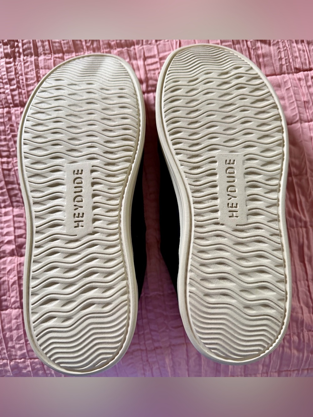 Hey Dude Women’s Karina Shimmer Sneakers NWOT - Picture 11 of 13